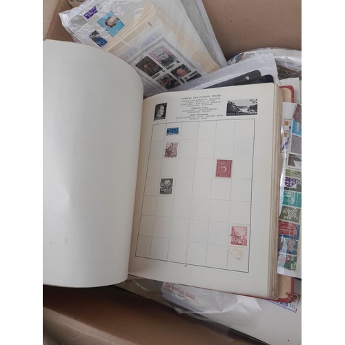 59 - Stamps : Large box of stamps, mint and used in albums