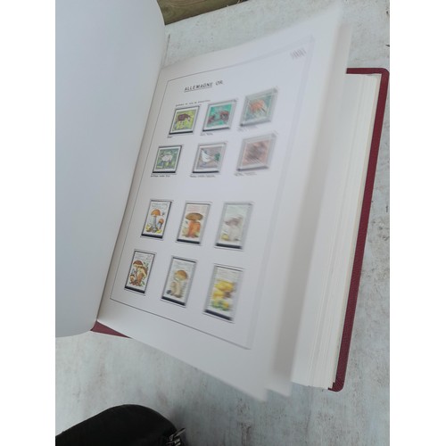 81 - Germany 4 x clean red Biella albums, well presented unmounted mint collection 1970 - 1995 with issue... 