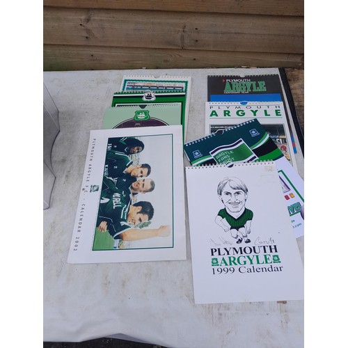 105 - Football memorabilia : Mainly Plymouth Argyle, souvenir programmes, tickets, calendars etc.