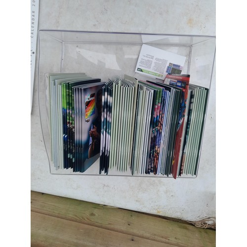 105 - Football memorabilia : Mainly Plymouth Argyle, souvenir programmes, tickets, calendars etc.