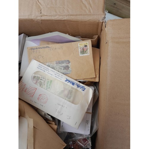 54 - Stamps : South Africa, box with large accumulation in packets and envelopes