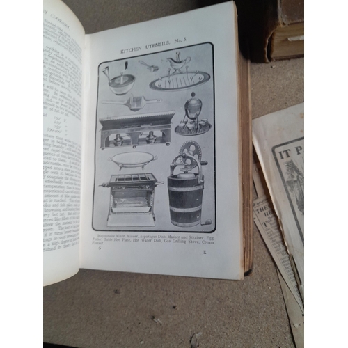 136 - 3 x books on cookery : 1896 Cassell's Dictionary of Cookery, 1907 Mrs Beeton's Everyday Cookery, & e... 