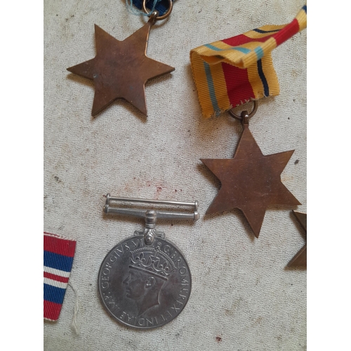 263 - Medals : 5 x medal group comprising of  1914 Star, 1914- 1918 medal,  Great War Medal, Silver Jubile... 