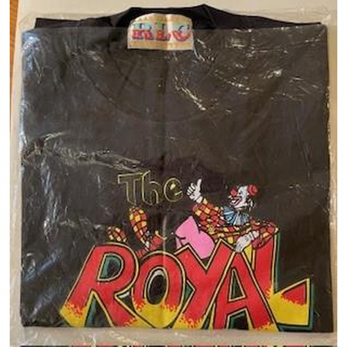 405 - Circus interest : Advertising The Royal London Circus, an adult sized souvenir T shirt, unworn in or... 