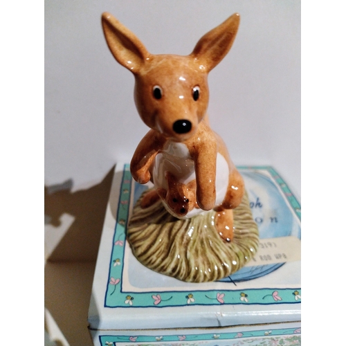 459 - Royal Doulton Winnie the Pooh Kanga & Roo WP8 figure in mint unused condition with box