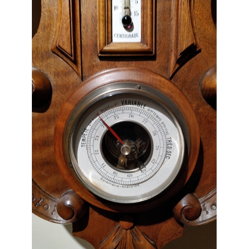 463 - Clock / barometer interest : Unusual early 20th century wall clock with walnut case, open face woode... 