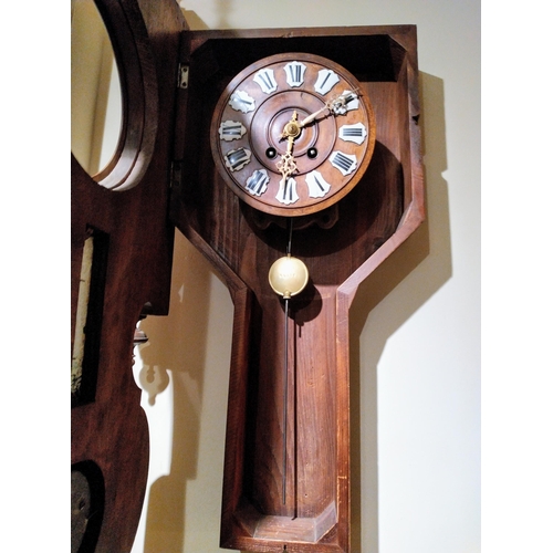 463 - Clock / barometer interest : Unusual early 20th century wall clock with walnut case, open face woode... 