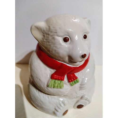 502 - Wade ceramics money box : Peter the Polar Bear 1989 for Thornton Confectioners, complete with box of... 