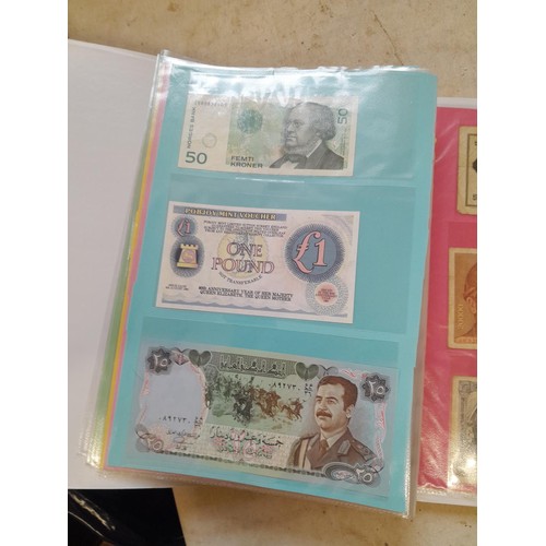 578 - Album of bank notes of the world