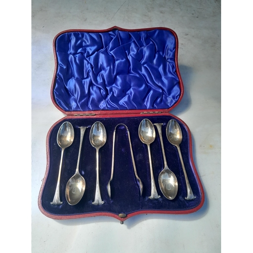 17 - Solid silver teaspoon set in presentation box London 1895 86 g