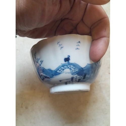 48 - An array of mainly damaged 18th & 19th century Chinese Export porcelain : restored bullet shape teap... 