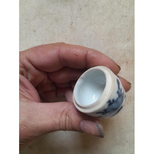 48 - An array of mainly damaged 18th & 19th century Chinese Export porcelain : restored bullet shape teap... 