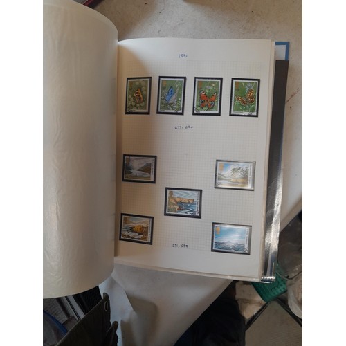 112 - Stamps : GB mostly QE II in 6 x albums plus a few pages, a few mint but mostly used