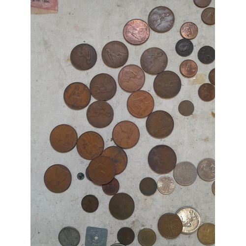 149 - Coins and banknotes : GB and small amount of foreign currency, Pennies and farthings mainly 20th cen... 