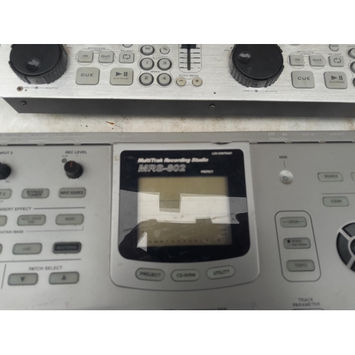 215 - Zoom MRS 802 multi track recorder & KAM KCD MP3200 (Studio & sound interest)