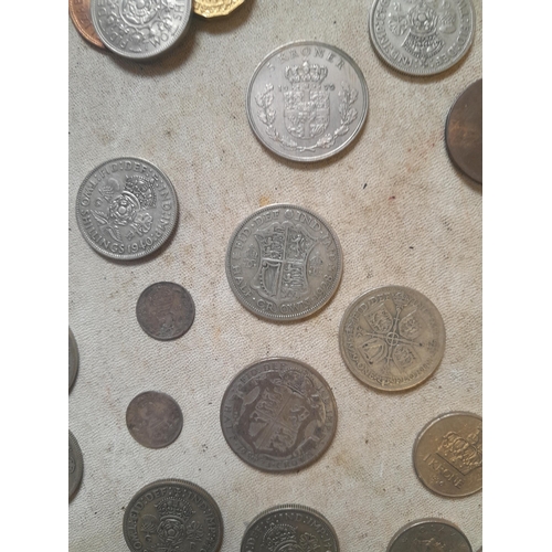 11 - Coins : UK and foreign coinage, some Pre 1947 silver included, Farthings from 1940s onwards, Victori... 