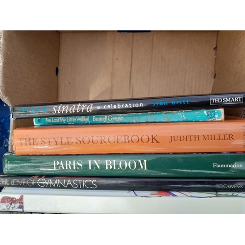 20 - 2 x boxes of assorted books : Art, antique reference and other themes (note multiple images)