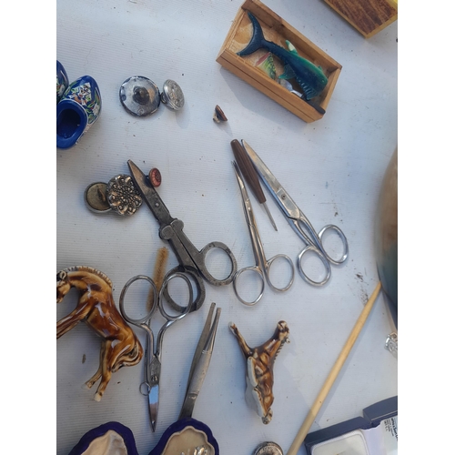 54 - Costume jewellery including plated rings, Edwardian and other scissors, vintage horn drinking vessel... 