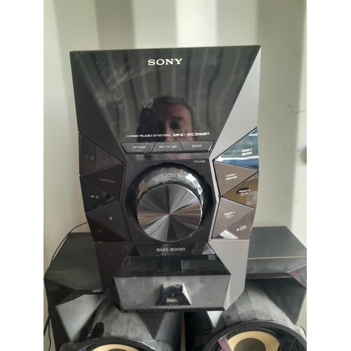 58 - Sony MHC-EC619iP Micro Hi-fi System