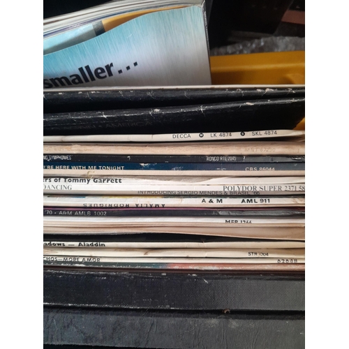 61 - Box of mixed theme records, 78s and clear early plastic records (classical)