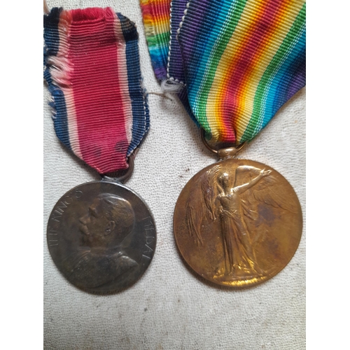 14 - Medals : 2 x  London County Council Attendance 1 x 1939 - 1945  War Medal & 1 x Great War Medal awar... 