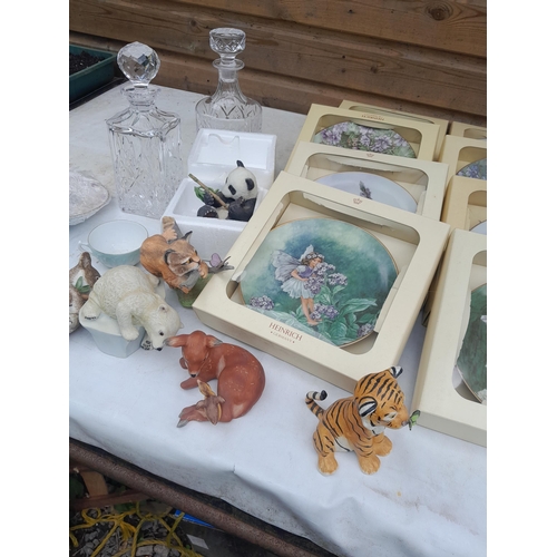 54 - Random array of collectors plates, decanters, Franklin Mint animals & commemorative ware