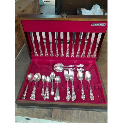 62 - Canteen of Community plated cutlery