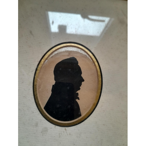 138 - 19th century portrait silhouette of a Gentleman