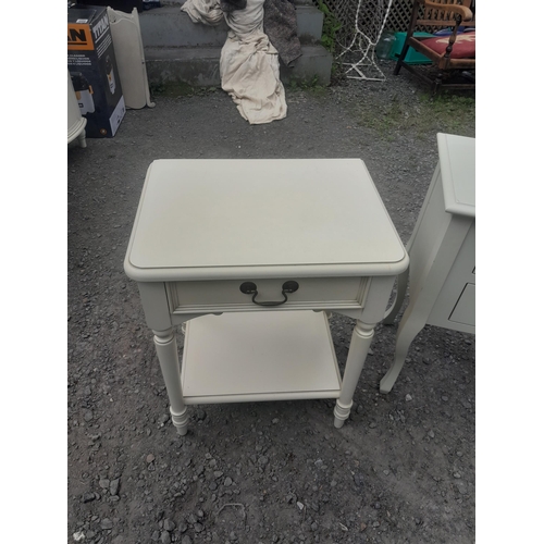 175 - 3 x modern cream coloured side tables / bedside chest