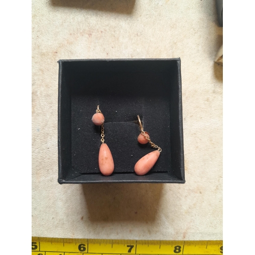 367 - Pink coral and 9 ct gold earrings