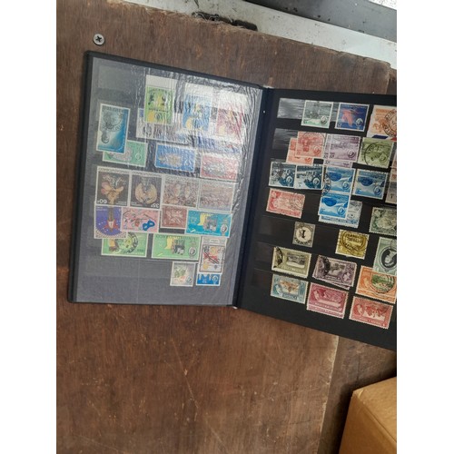 7 - Stamps : World Collection of Stamps, 1 x folder of First Day Stamp Covers, Earlier issue New Zealand... 