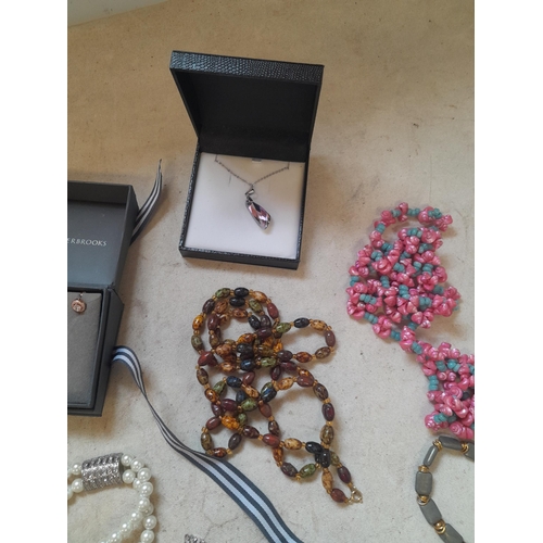 40 - Costume jewellery : some in original boxes of issue, Beaverbrooks necklace and earring set, some sil... 