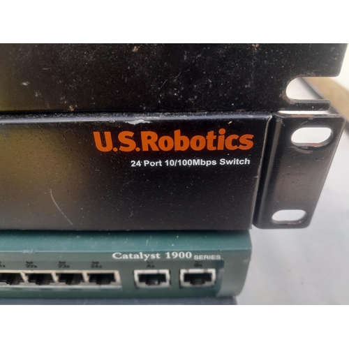 132 - US Robotics ethernet  24 port switch network, Catalyst 1900 Series junction switch, Polycom EF2241 m... 