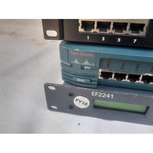 132 - US Robotics ethernet  24 port switch network, Catalyst 1900 Series junction switch, Polycom EF2241 m... 