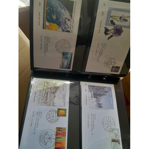 173 - Stamps : West German accumulation of First Day Covers in 13 binders