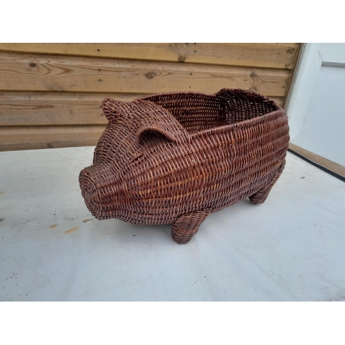 202 - Wicker kitchen pig