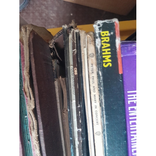 295 - Box of mixed theme records, 78s and clear early plastic records (classical)