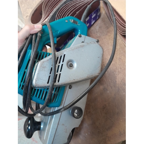 7 - Makita 9402 Belt sander with new sand paper