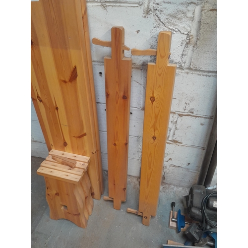 31 - Pair of modern pine benches 30 cms x 122 cms