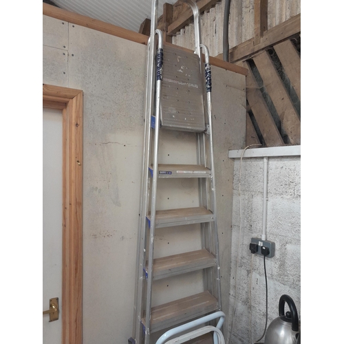 44 - 3 x various sized step ladders