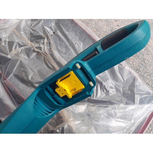 30 - Makita rechargeable cordless  strimmer NO Battery