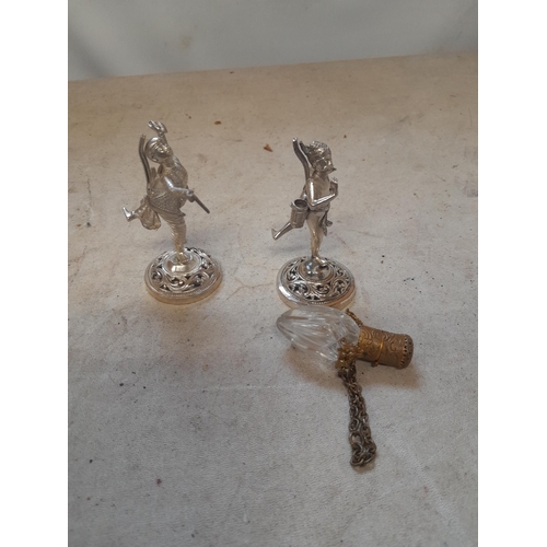 73 - Early 20th century glass scent bottle & pair of low grade silver Indian Dancers