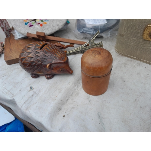 245 - Suitcase of oddments : box wood cannister, wooden hedgehog , 2 x wicker baskets , blue and white chi... 