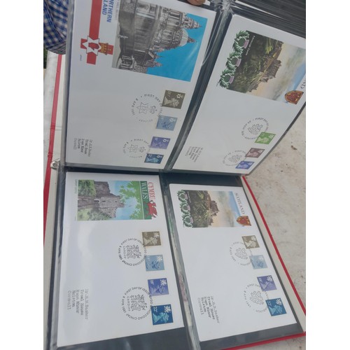 83 - 4 x folders of Stamp First Day Covers :folder of Channel Tunnel , others are multithematic