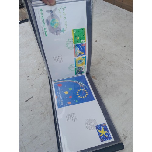 86 - Stamp First Day covers in folders, a multithematic collection