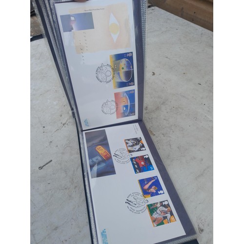 86 - Stamp First Day covers in folders, a multithematic collection