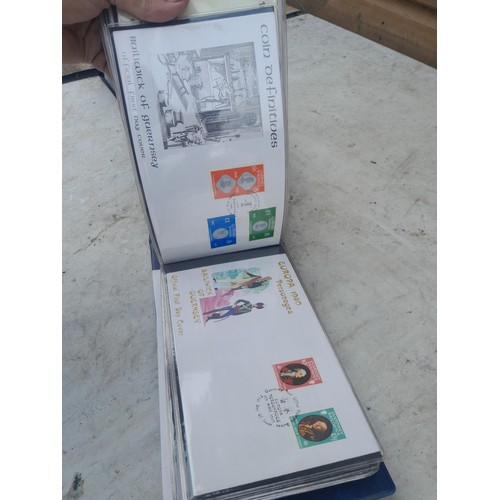 86 - Stamp First Day covers in folders, a multithematic collection