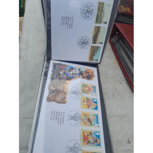 86 - Stamp First Day covers in folders, a multithematic collection