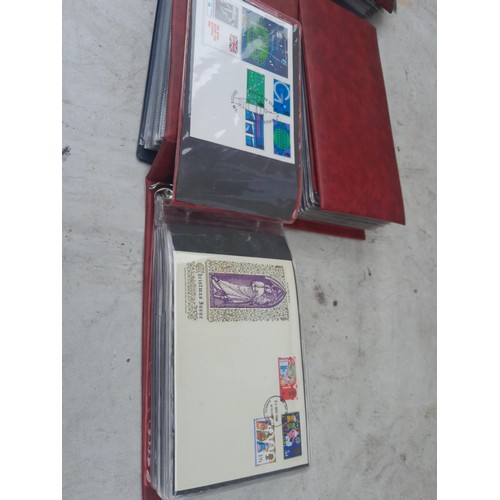 86 - Stamp First Day covers in folders, a multithematic collection