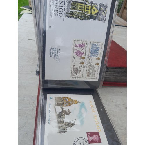 86 - Stamp First Day covers in folders, a multithematic collection